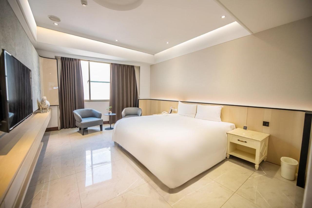 รีเจียน โมเทล Motel ลู่กั่ง ภายนอก รูปภาพ