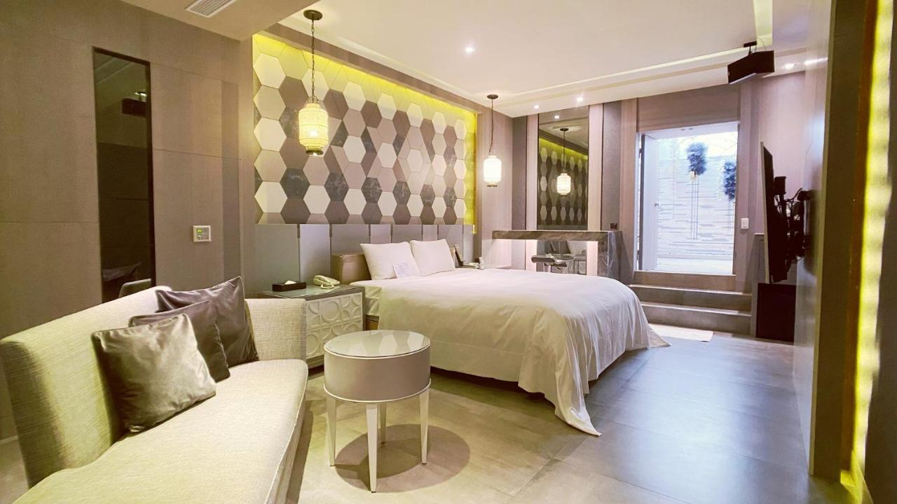 รีเจียน โมเทล Motel ลู่กั่ง ภายนอก รูปภาพ