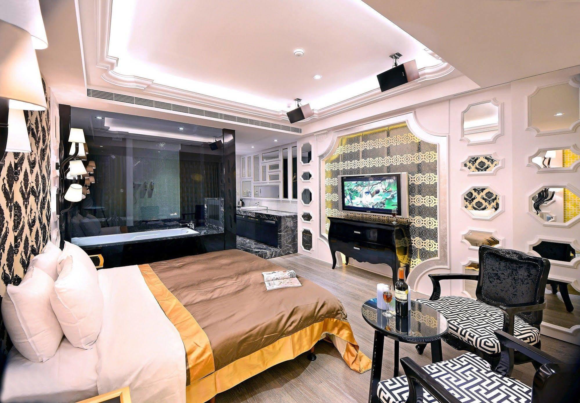 รีเจียน โมเทล Motel ลู่กั่ง ภายนอก รูปภาพ